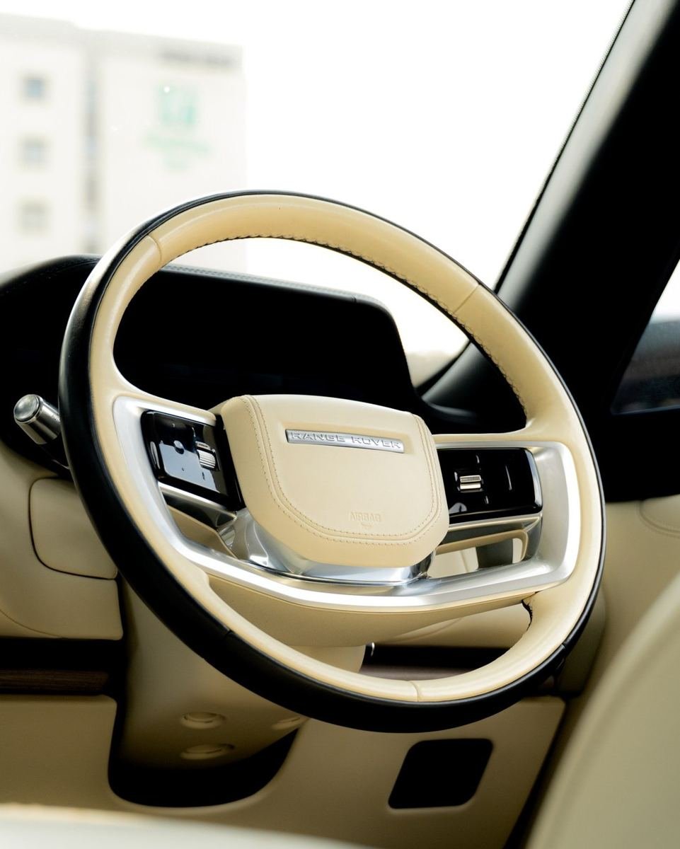 Range Rover cream steering wheel
